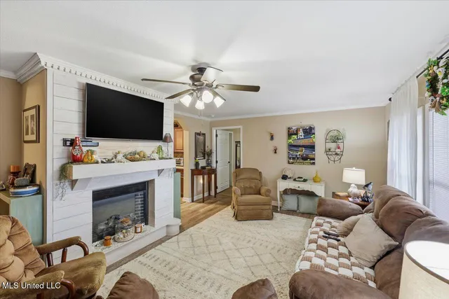 $259,900 | 126 Batton Lake Drive, Mendenhall, MS 39114