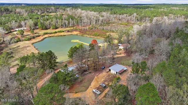 $259,900 | 126 Batton Lake Drive, Mendenhall, MS 39114