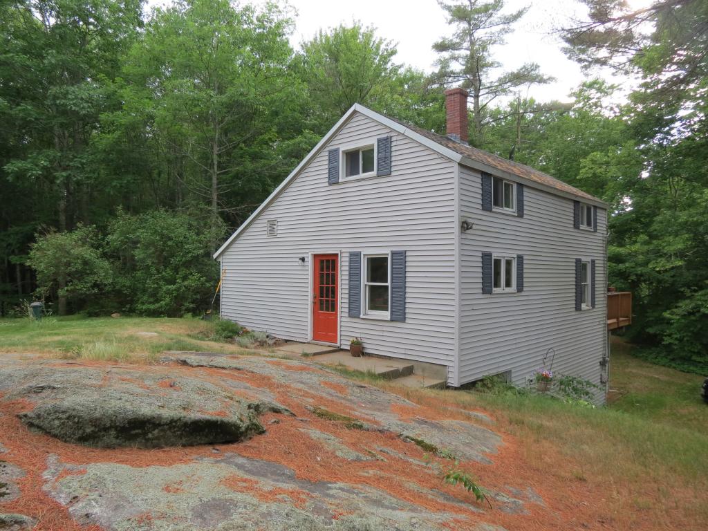 23 College Road Wolfeboro, NH 03894 - Photo 3 of 29