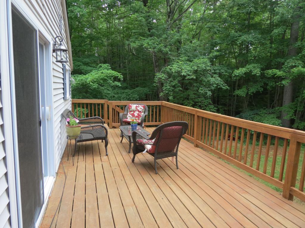 23 College Road Wolfeboro, NH 03894 - Photo 7 of 29