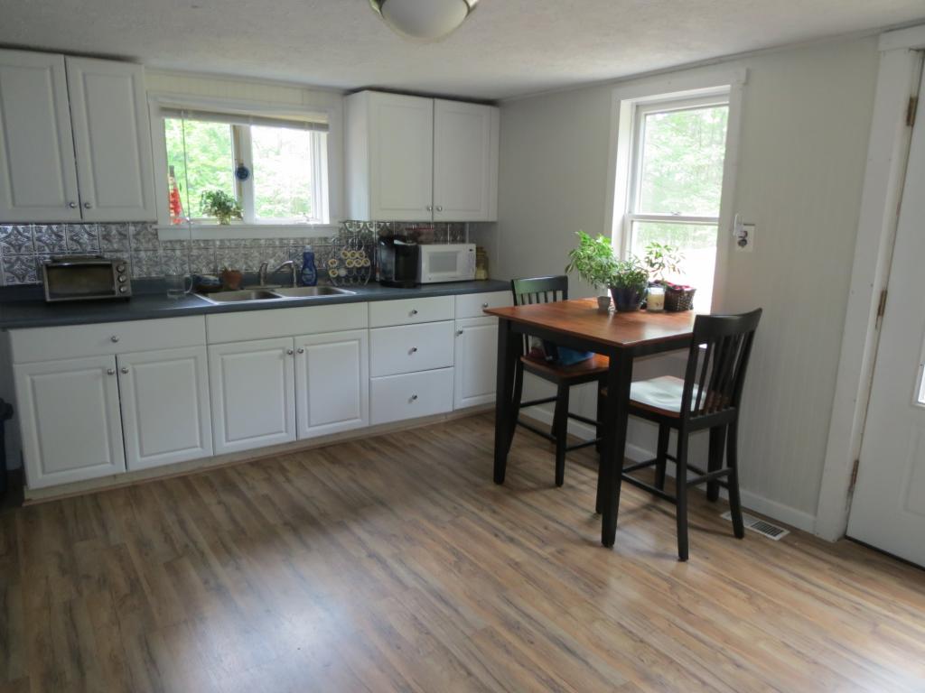 23 College Road Wolfeboro, NH 03894 - Photo 9 of 29