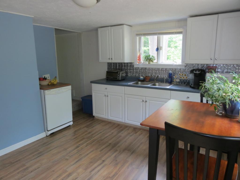 23 College Road Wolfeboro, NH 03894 - Photo 10 of 29