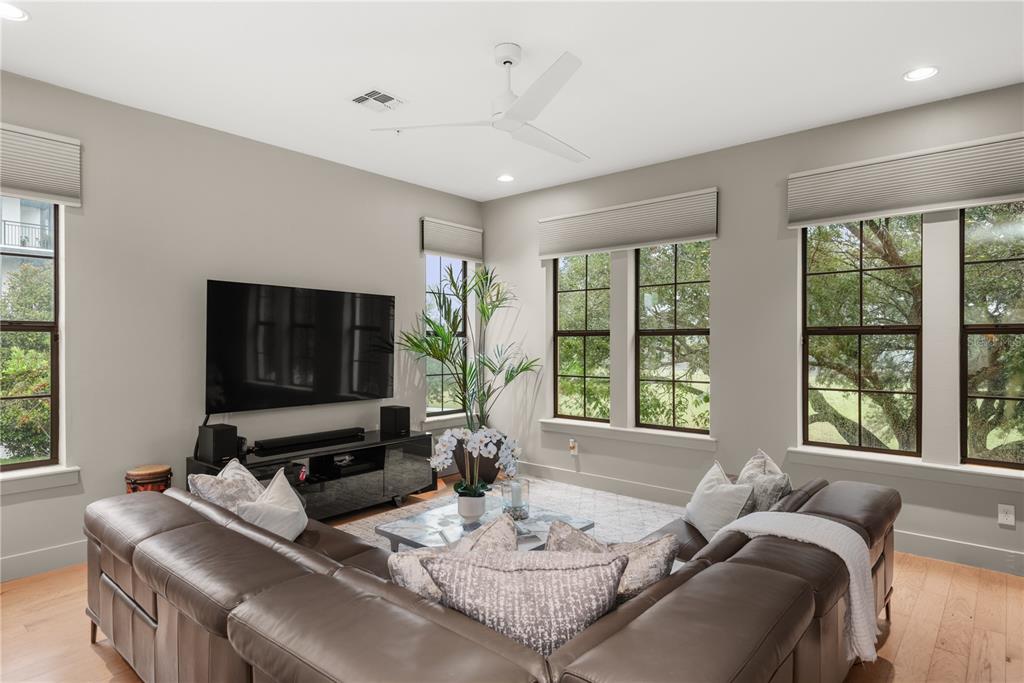 4510 Lower Park Road Orlando, FL 32814 - Photo 13 of 47