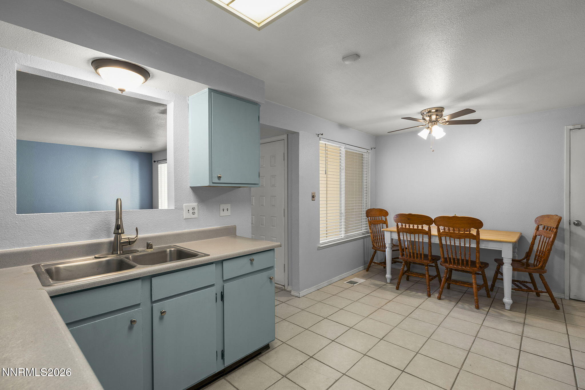 6850 Peppermint Drive Reno, NV 89506 - Photo 9 of 21 9-web-or-mls-_DSC2085