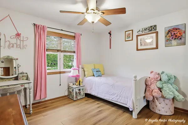 $389,900 | 664 Longview Drive, Antioch, IL 60002