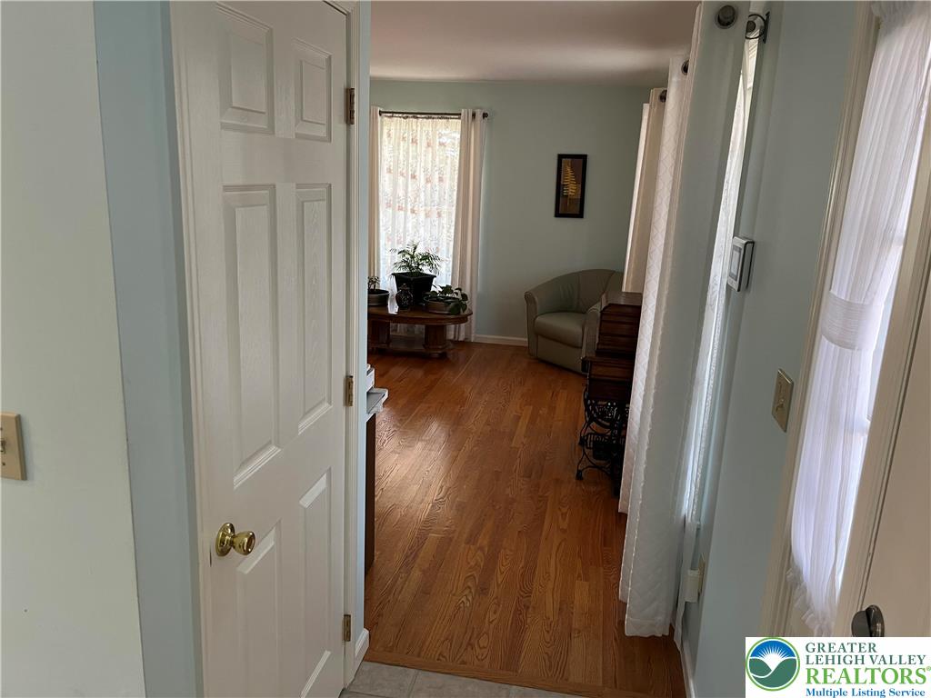 205 Spyglass Hill Road Bath, PA 18014 - Photo 3 of 51