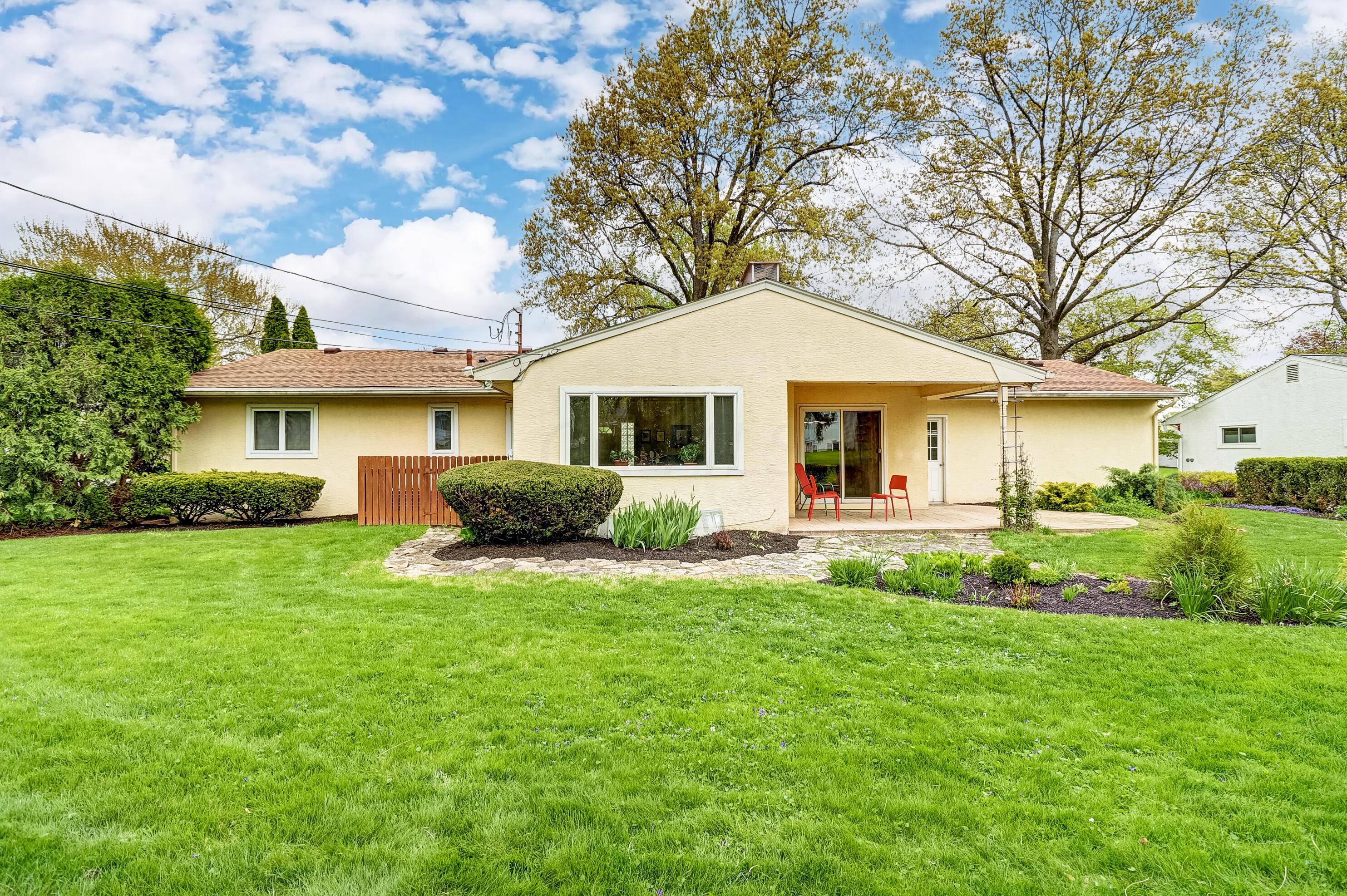 1415 Kirkley Road Columbus, OH 43221 - Photo 22 of 25 025
