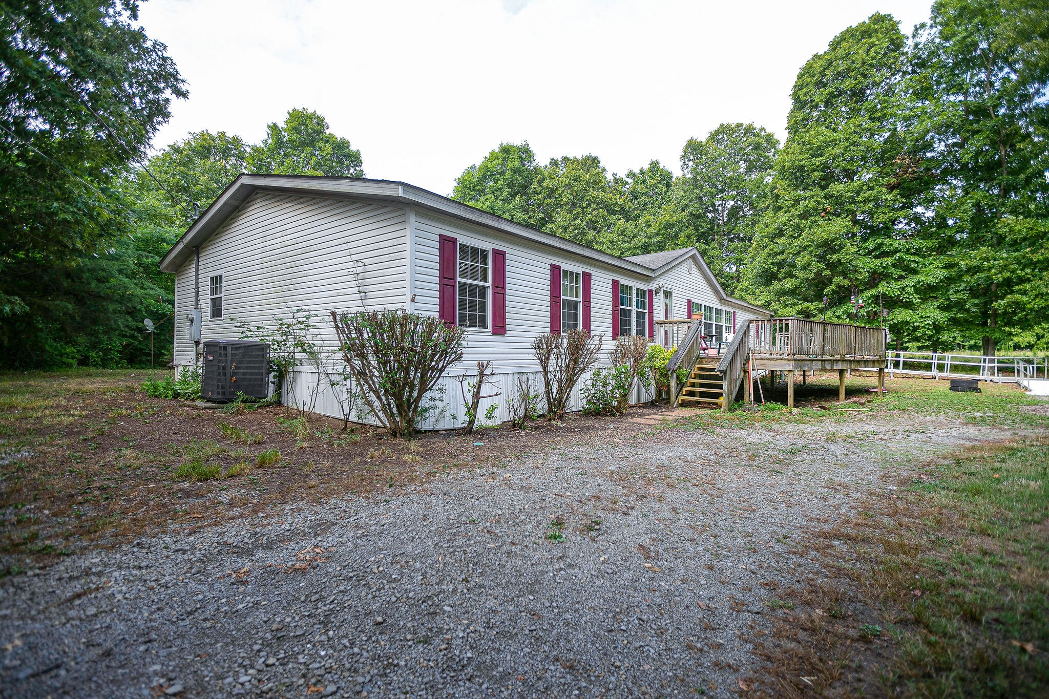 9805 Pinewood Lake Road Nunnelly, TN 37137 - Photo 3 of 37 Gallery Image 3