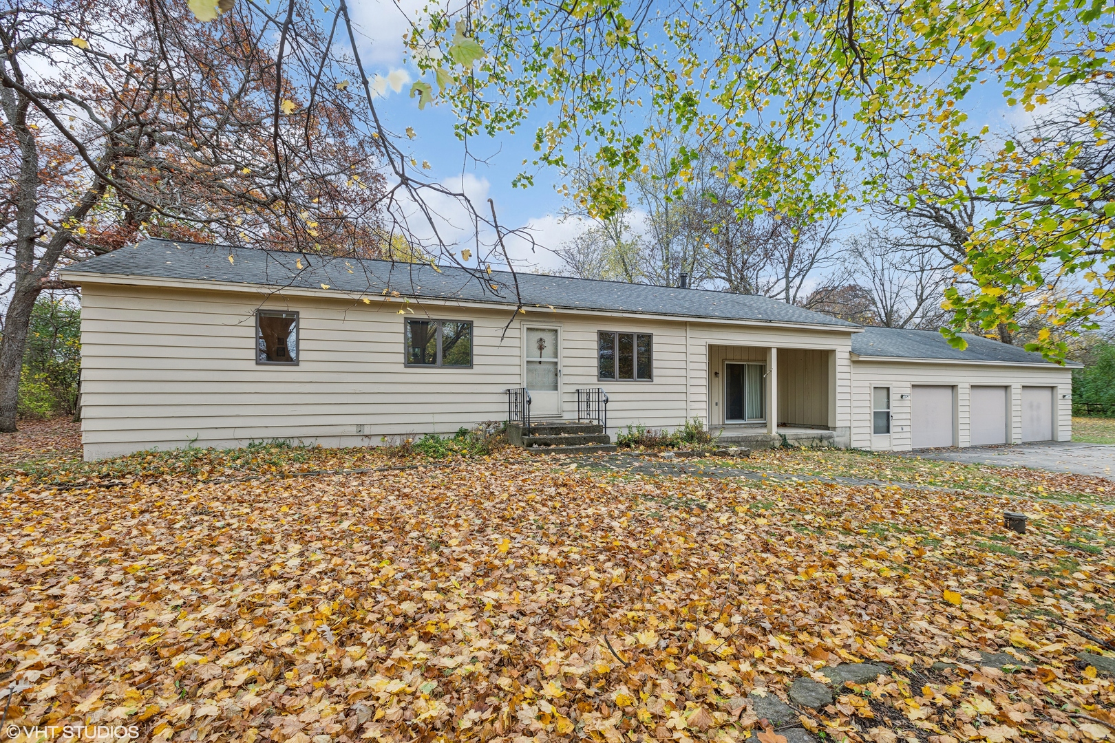 5N611 Myles Road St. Charles, IL 60175 - Photo 1 of 14 Gallery Image 1