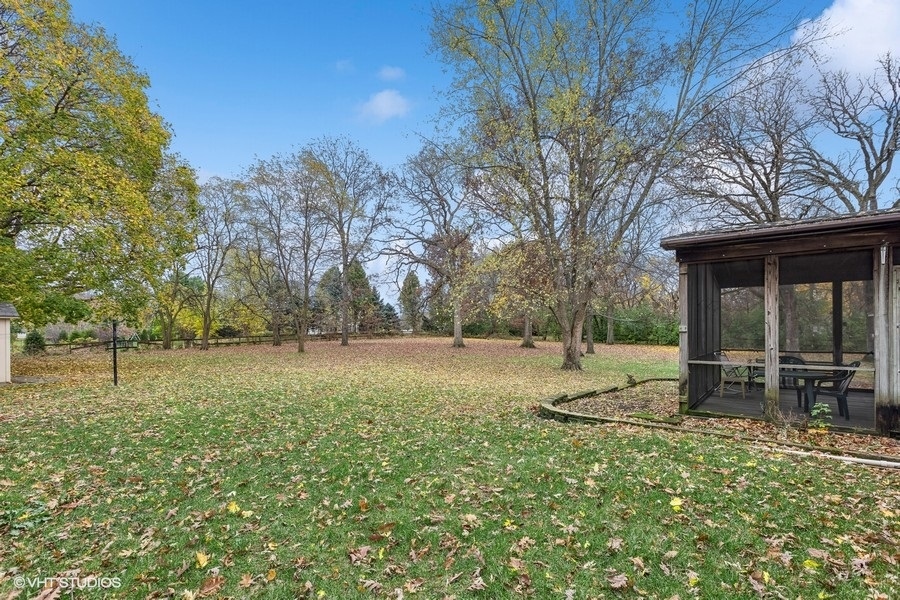 5N611 Myles Road St. Charles, IL 60175 - Photo 12 of 14 Gallery Image 12