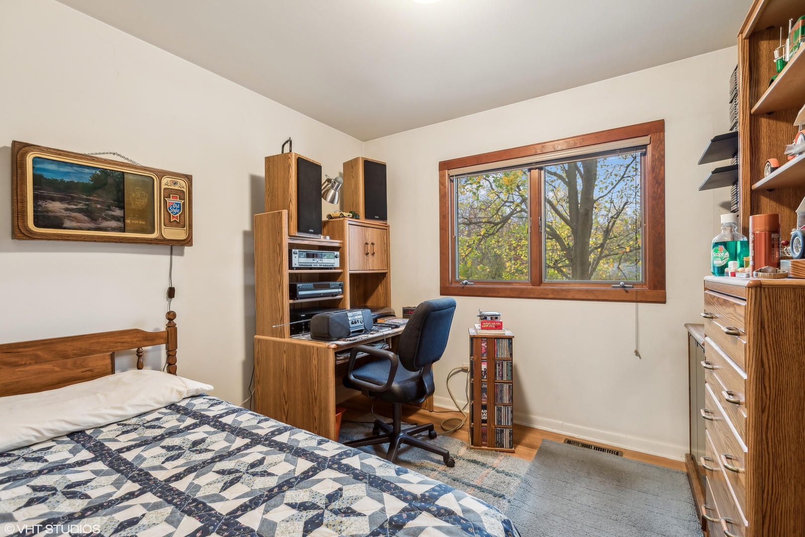 5N611 Myles Road St. Charles, IL 60175 - Photo 8 of 14 Gallery Image 8