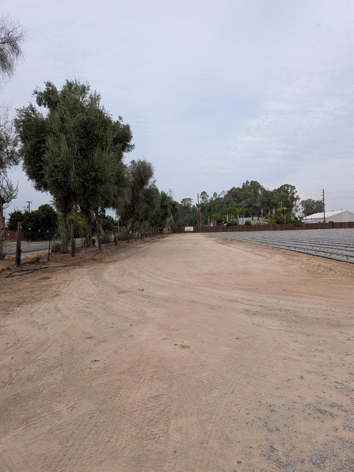 284 South Temperance Avenue Fresno, CA 93737 - Photo 18 of 23 a view of a lake view