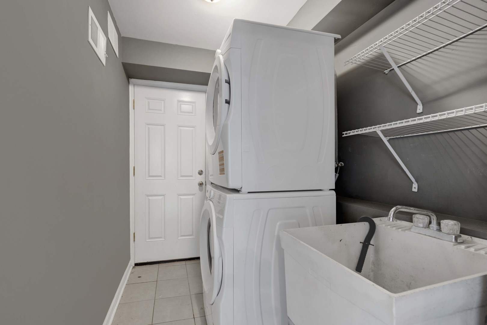 1S705 Eisenhower Road Oakbrook Terrace, IL 60181 - Photo 28 of 35 Gallery Image 28
