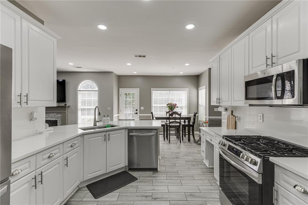 170 River Circle Road Lawrenceville, GA 30043 - Photo 13 of 52