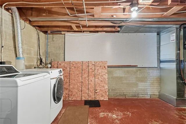 a view of washer and dryer