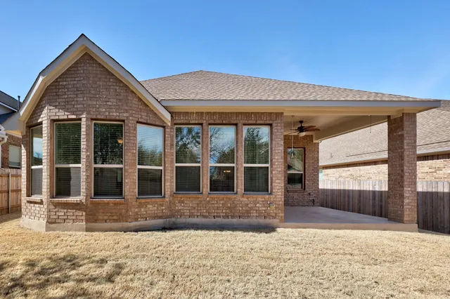 $430,000 | 228 Sangiovese, Leander, TX 78641