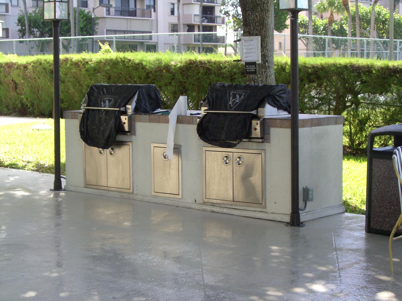 2121 North Ocean Boulevard, Unit 1205E Boca Raton, FL 33431 - Photo 40 of 54 a view of outdoor space and city view