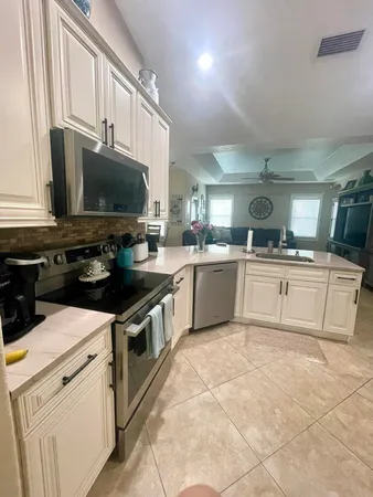 $557,900 | 1786 Southwest Cordova Street, Port St. Lucie, FL 34987