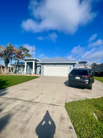 $557,900 | 1786 Southwest Cordova Street, Port St. Lucie, FL 34987