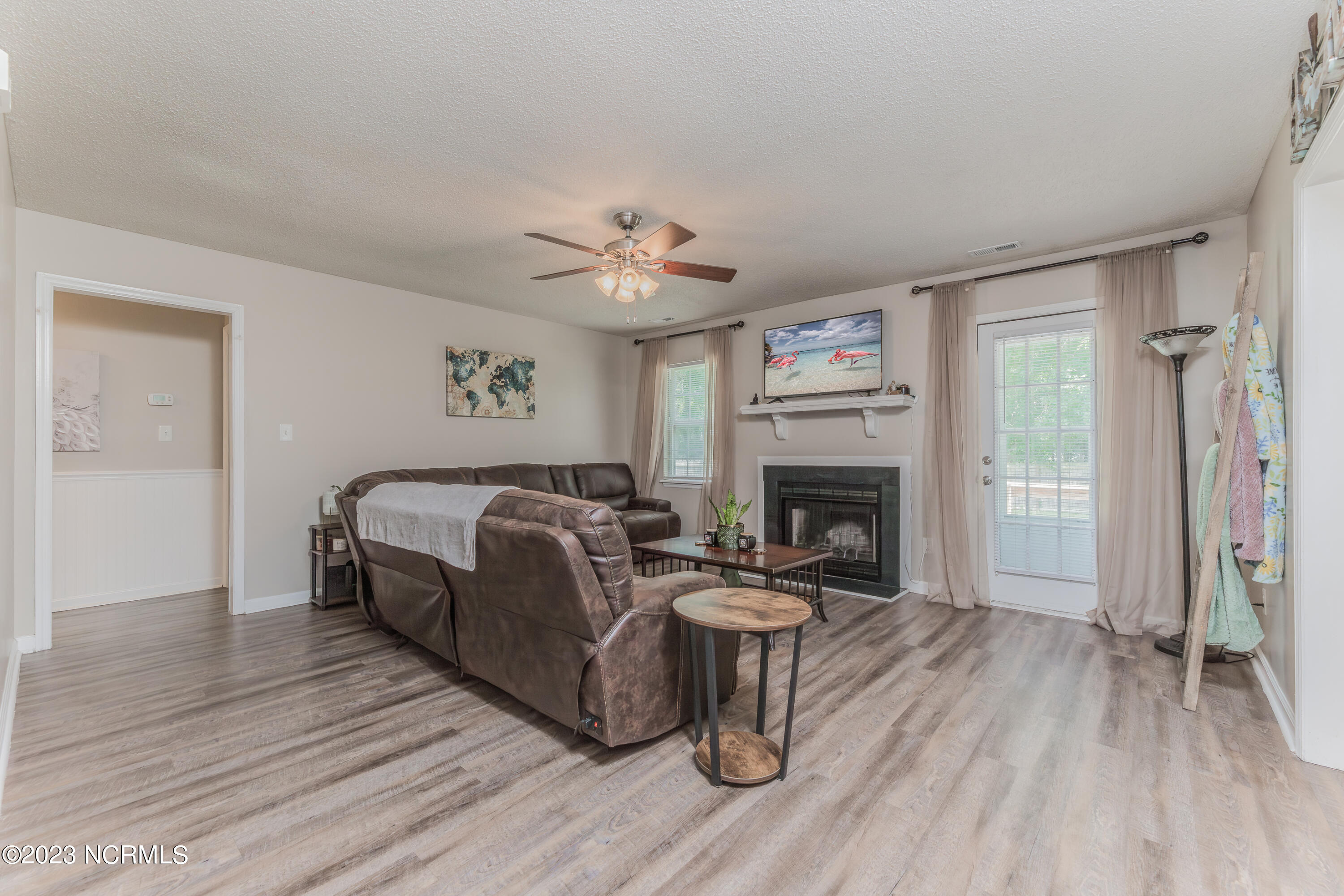 363 Running Road Jacksonville, NC 28546 - Photo 6 of 43 6LIVING