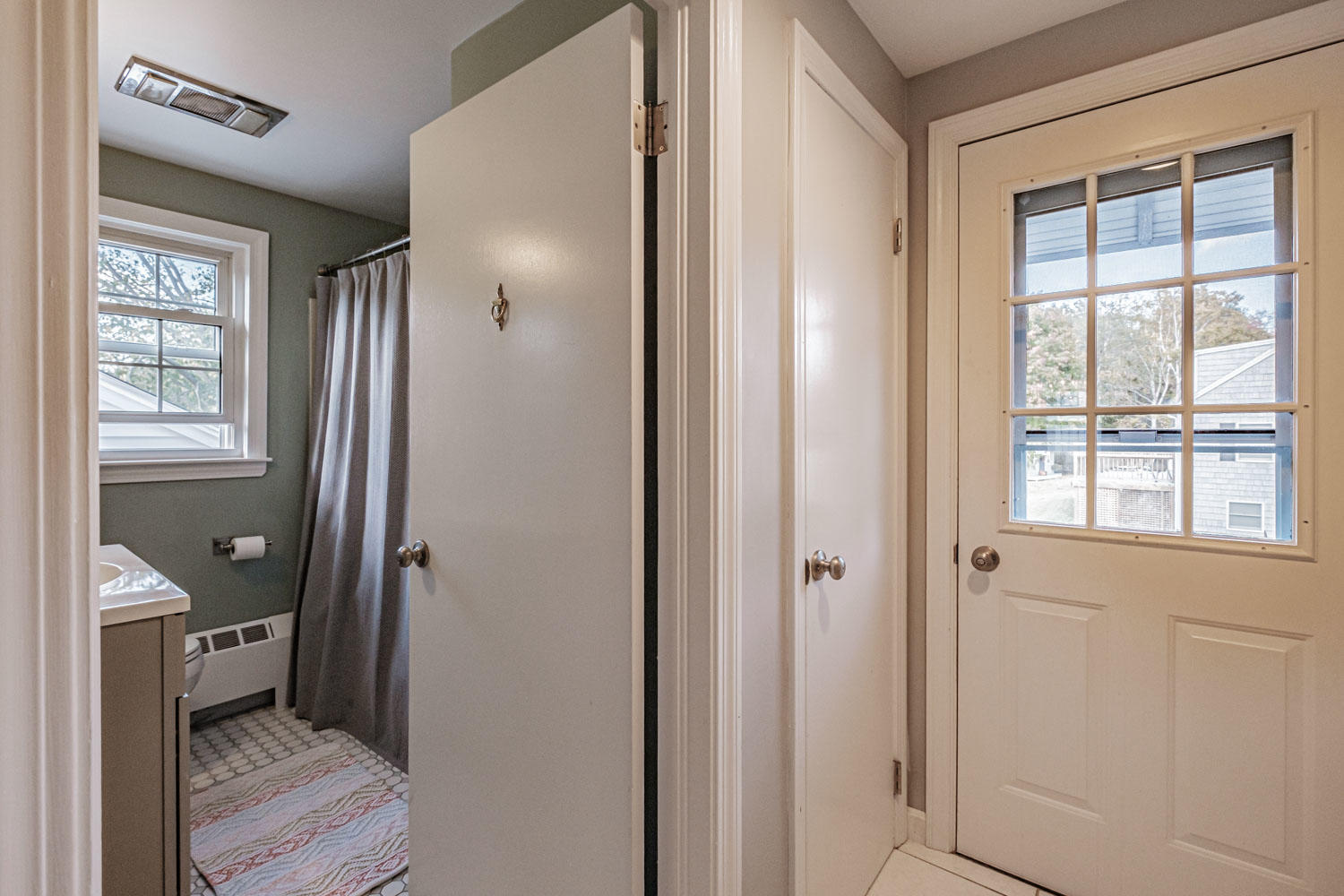 77 Rand Road Yarmouth, ME 04096 - Photo 11 of 44 Entry and Full Bath