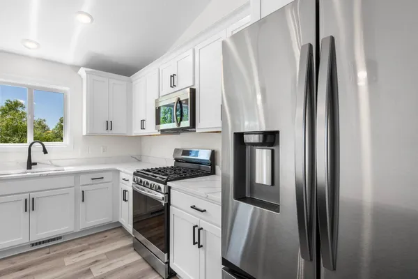 $429,900 | 3238 Nottingham Road, St. Cloud, MN 56301