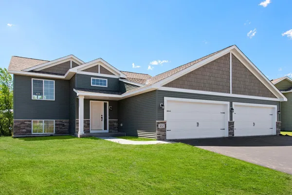 $429,900 | 3238 Nottingham Road, St. Cloud, MN 56301