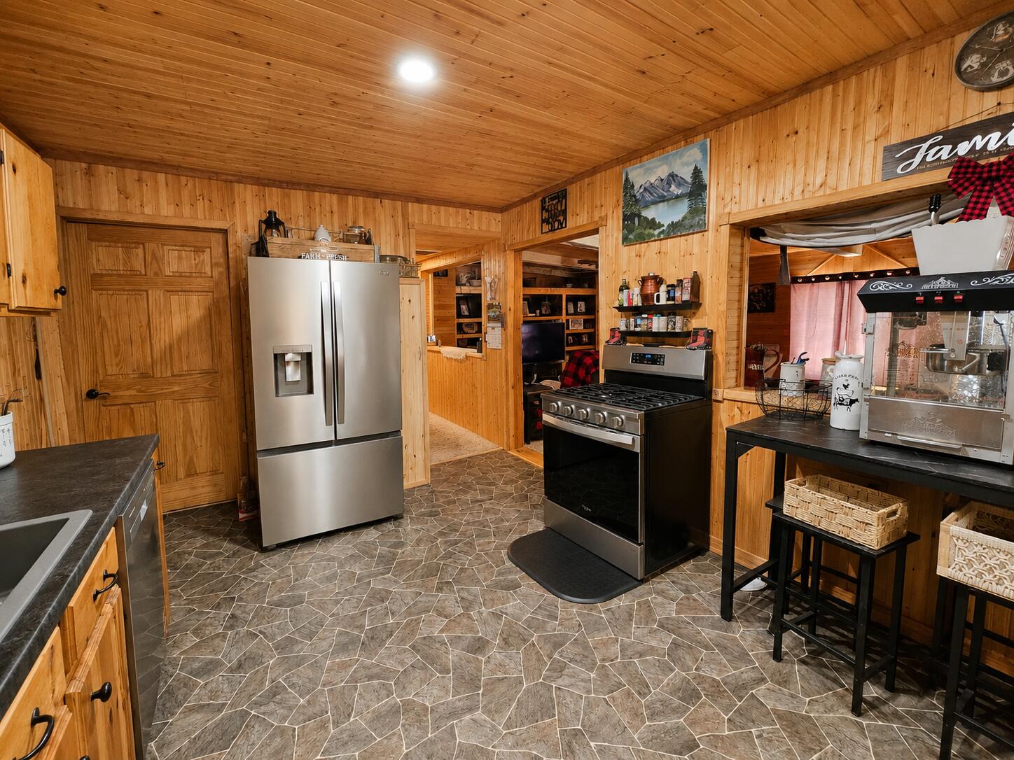 73 North State Street Hesperia, MI 49421 - Photo 12 of 49 Kitchen