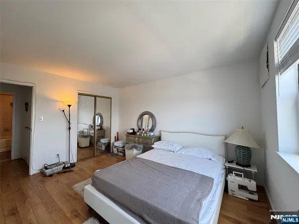 $2,050 | 201 12th Street, Unit 21, Palisades Park, NJ 07650