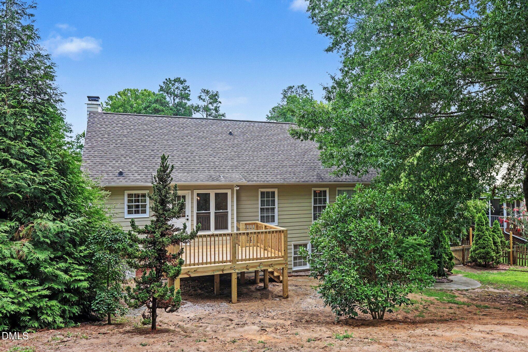 4404 Willow Lake Road Raleigh, NC 27616 - Photo 36 of 38 036_file_5488