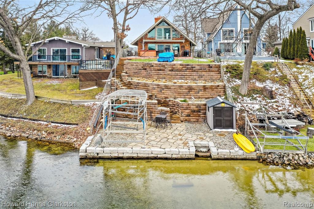 2724 Silverside Road Waterford, MI 48328 - Photo 8 of 47 Gallery Image 8