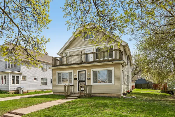 $184,900 | 1739 West Custer Avenue, Unit 1741, Milwaukee, WI 53209