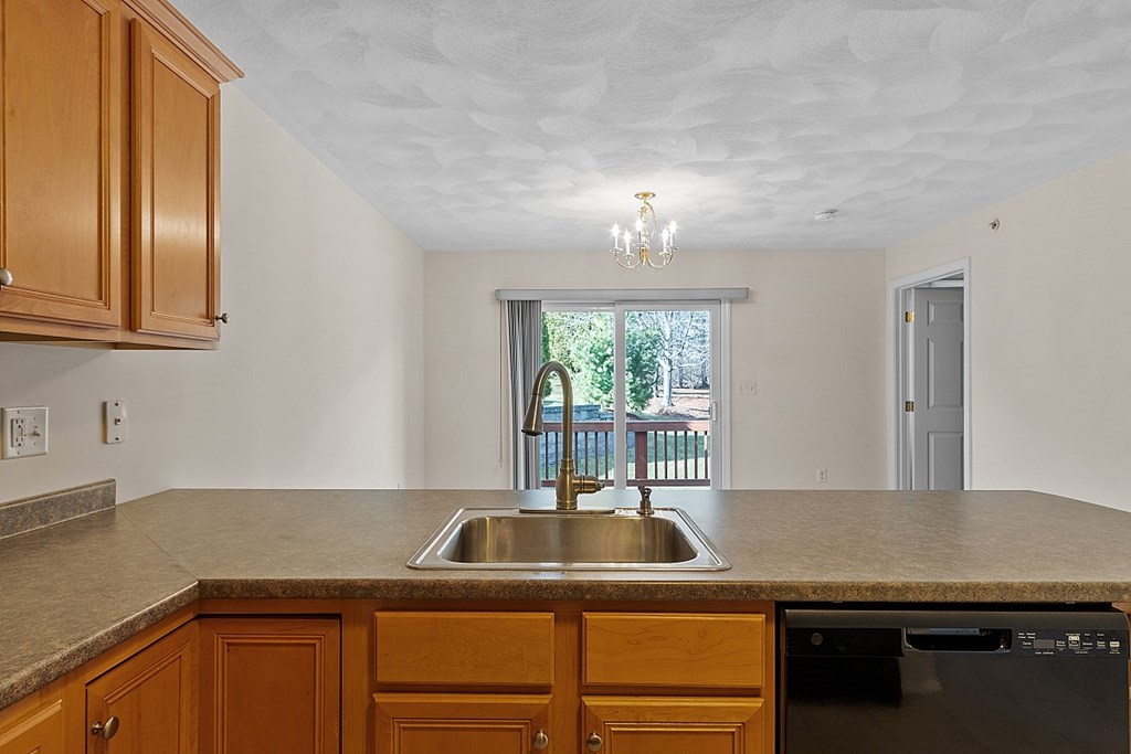 159 Allen Road, Unit 7 Billerica, MA 01821 - Photo 14 of 36