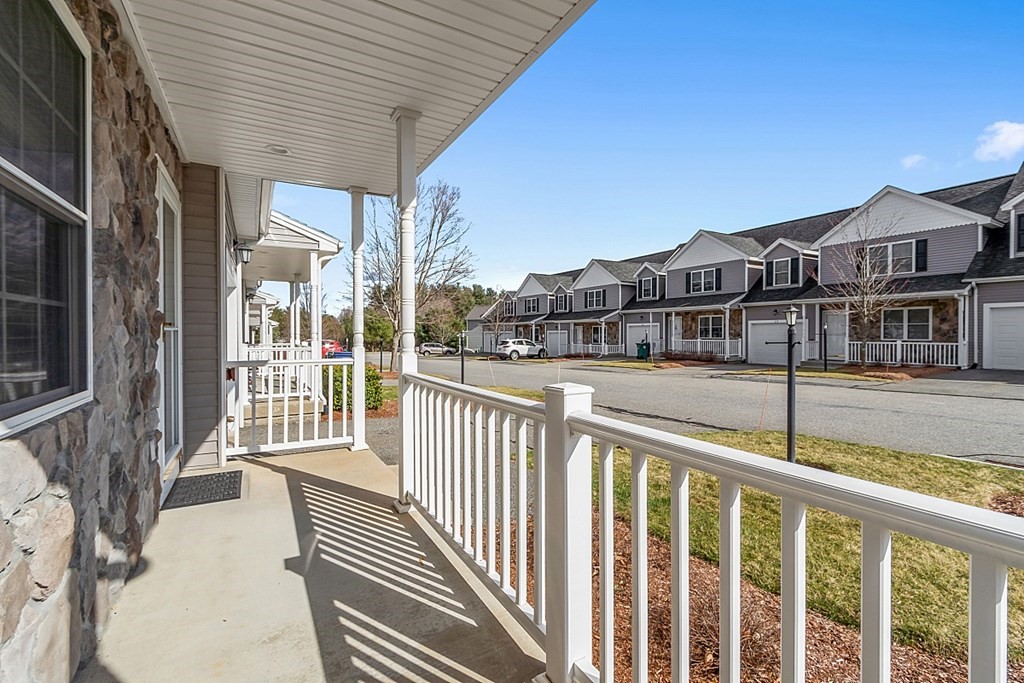 159 Allen Road, Unit 7 Billerica, MA 01821 - Photo 3 of 36