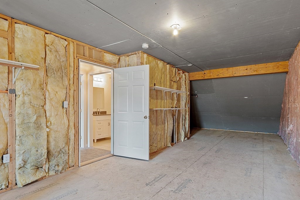 159 Allen Road, Unit 7 Billerica, MA 01821 - Photo 31 of 36