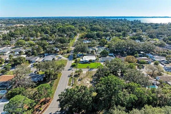 $399,000 | 210 77th Street Northwest, Bradenton, FL 34209