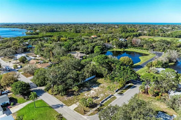 $399,000 | 210 77th Street Northwest, Bradenton, FL 34209