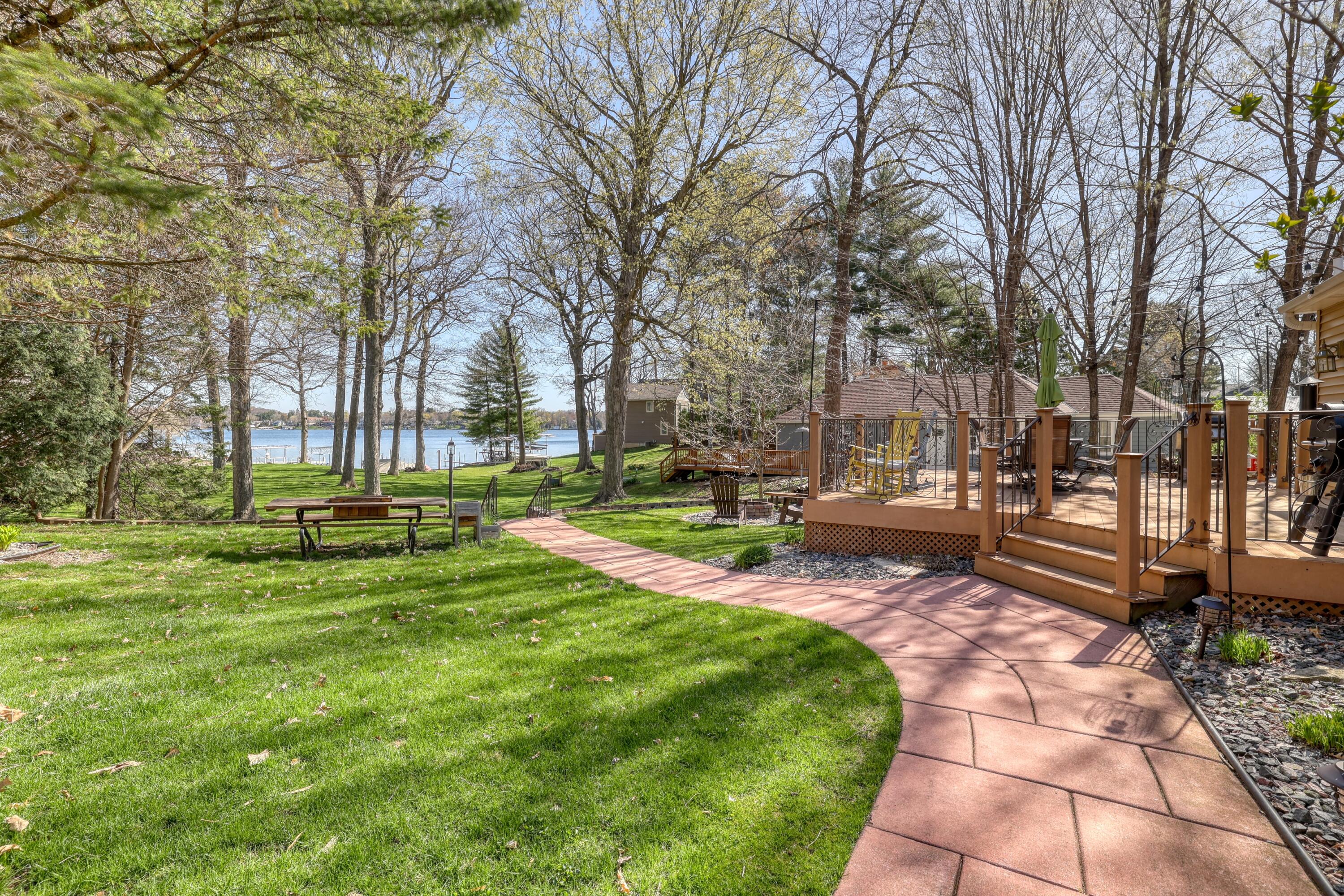 W347N6022 Rd I Oconomowoc, WI 53066 - Photo 40 of 45 39