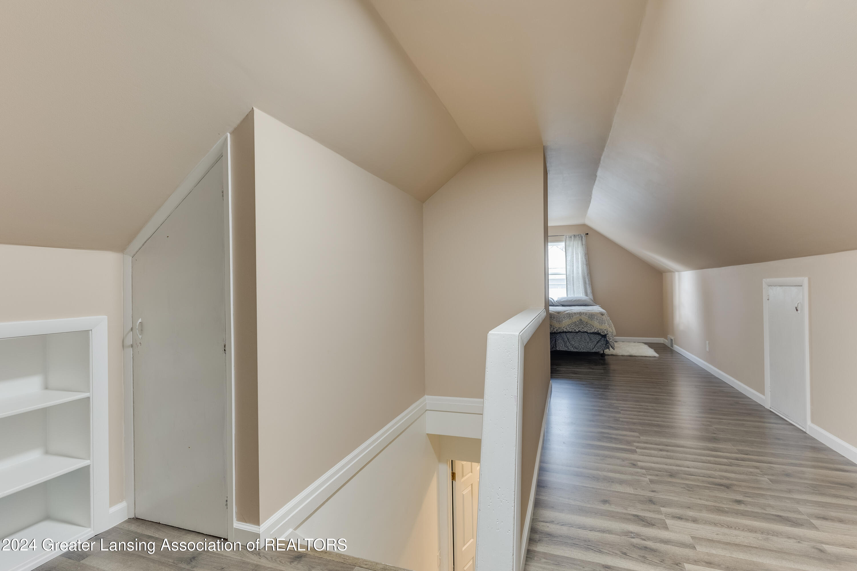 322 East Sheridan Road Lansing, MI 48906 - Photo 16 of 28 Second Bedroom