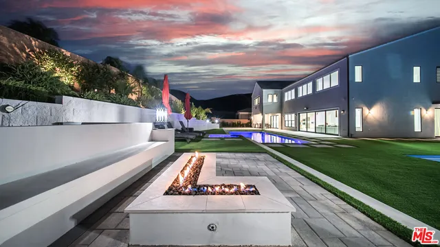 $16,500 | 12553 Ridgeline Road, Porter Ranch, CA 91326