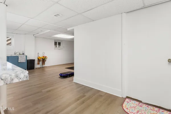 $649,900 | 2112 Knob Creek Road, Johnson City, TN 37604