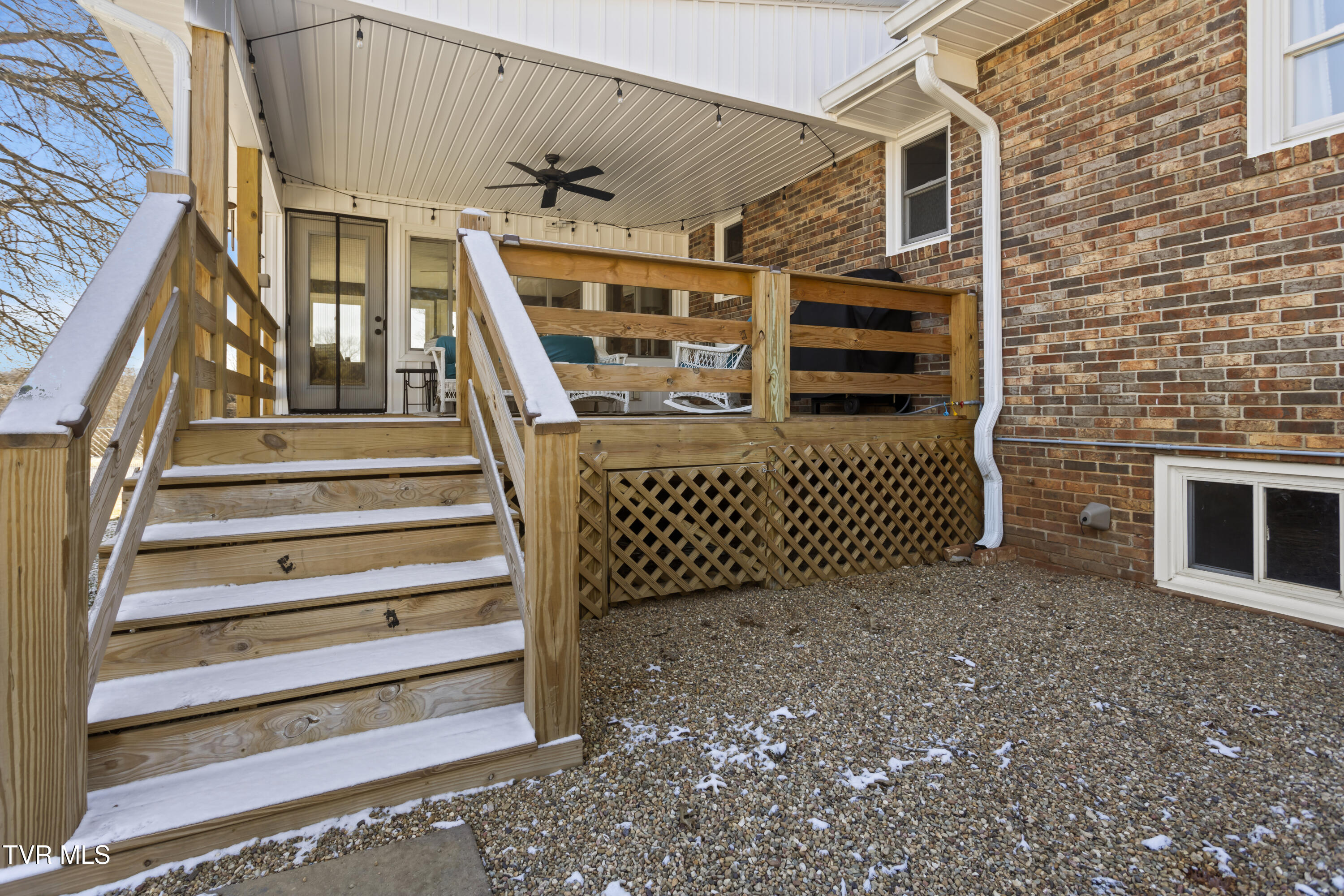 2112 Knob Creek Road Johnson City, TN 37604 - Photo 66 of 85 Patio