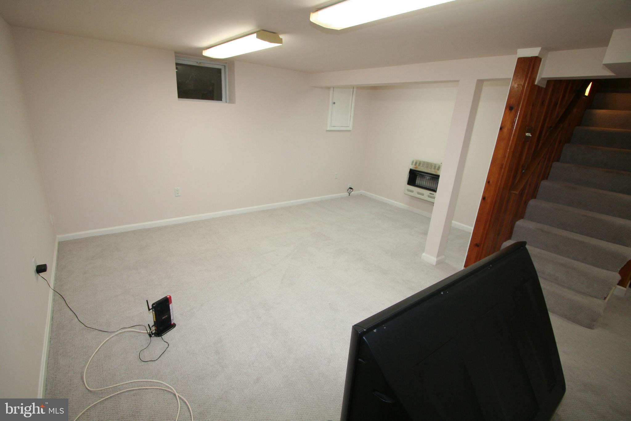 12718 Gould Road Silver Spring, MD 20906 - Photo 32 of 55 a view of small space