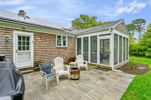 $669,000 | 81 Monomoy Circle, Centerville, MA 02632