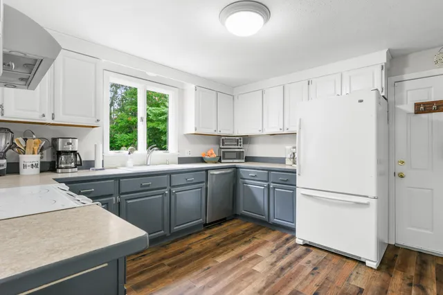 $669,000 | 81 Monomoy Circle, Centerville, MA 02632