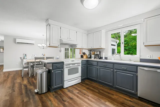 $669,000 | 81 Monomoy Circle, Centerville, MA 02632