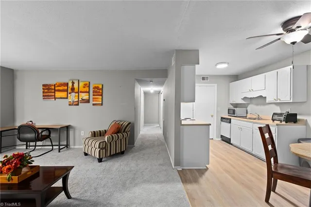 $129,900 | 2250 Sunderland Road, Unit 23B, Winston-Salem, NC 27103