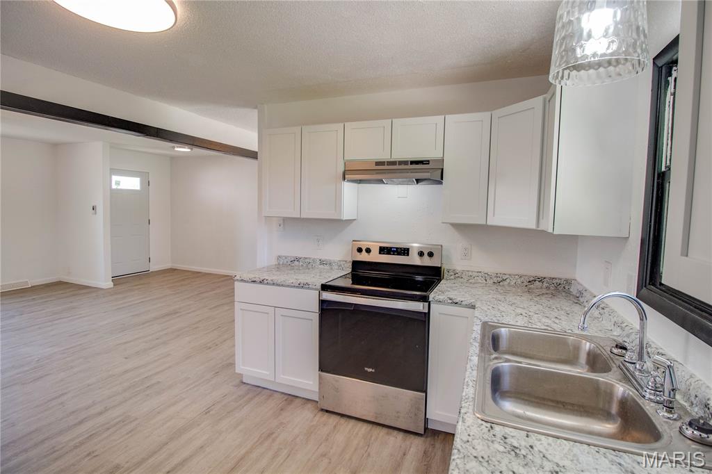 507 Walnut Street Hillsboro, IL 62049 - Photo 12 of 32