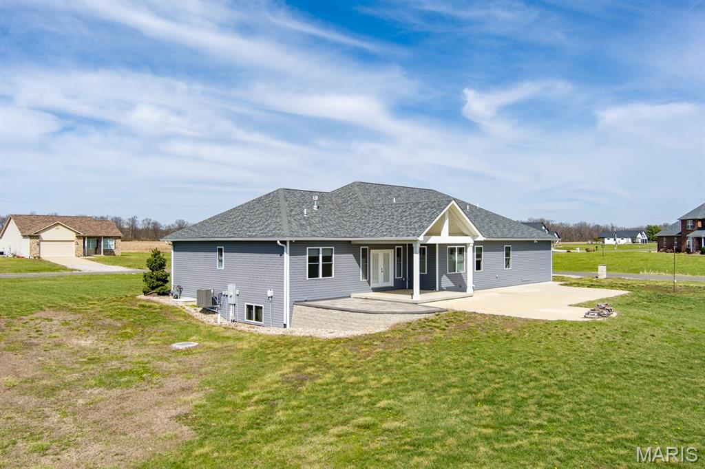 6602 Golden Raintree Avenue Edwardsville, IL 62025 - Photo 9 of 53