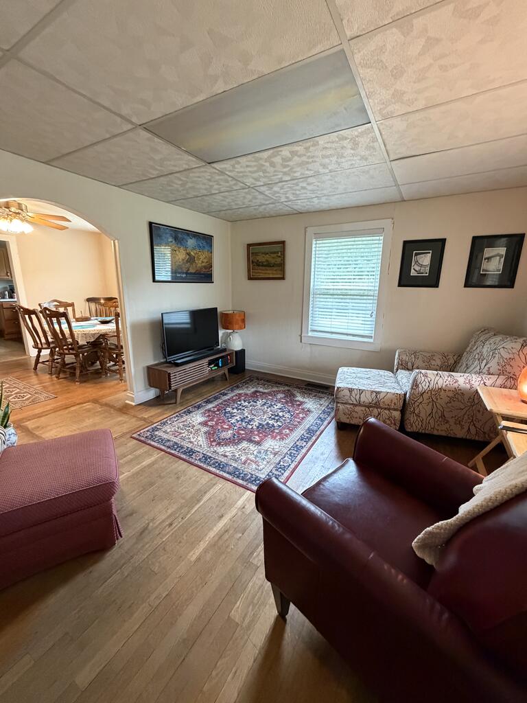 208 West F Sullivan Road Scarbro, WV 25917 - Photo 6 of 32 Gallery Image 6